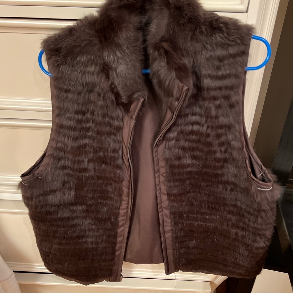 NWOT fur vest. Reversible. Genuine rabbit fur will fit size m-l